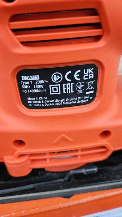 Szlifierka oscylacyjna Black+Decker BEW220 150W