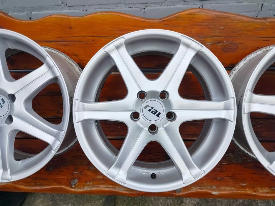 Felgi R17 5x112 BMW 3 4 5 6 7 8 Seria I4 IX1 Z4 1 2 Mini Cooper One