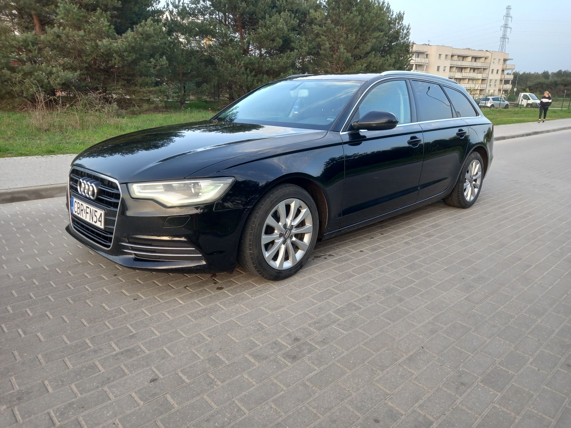 Audi A6 c7 2.0tdi Super stan!!