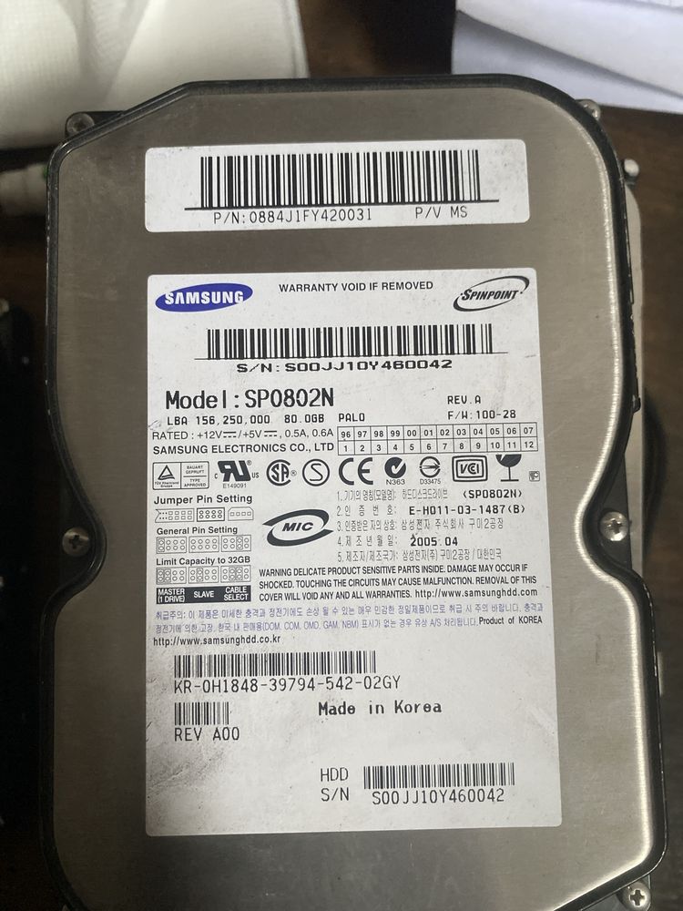 Жорсткий диск sumsung sp080n / sp0802j