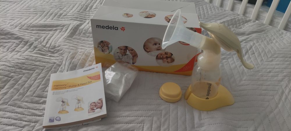Laktator ręczny Medela Harmony