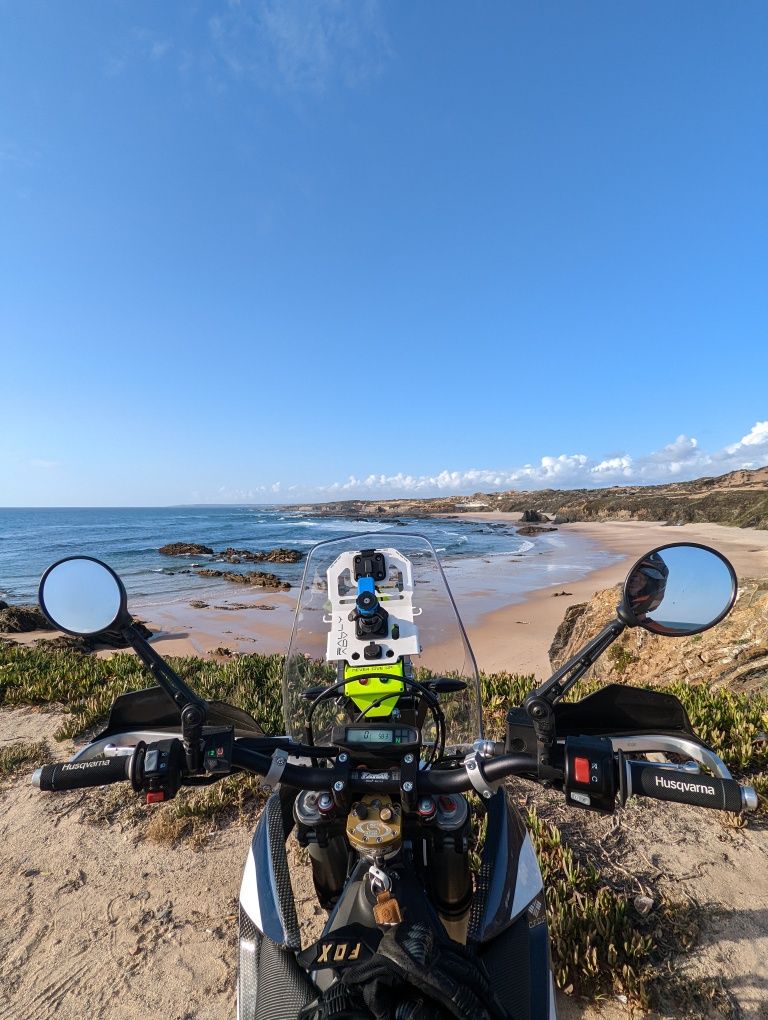 Husqvarna 701 Rally kit Aurora muito equipada