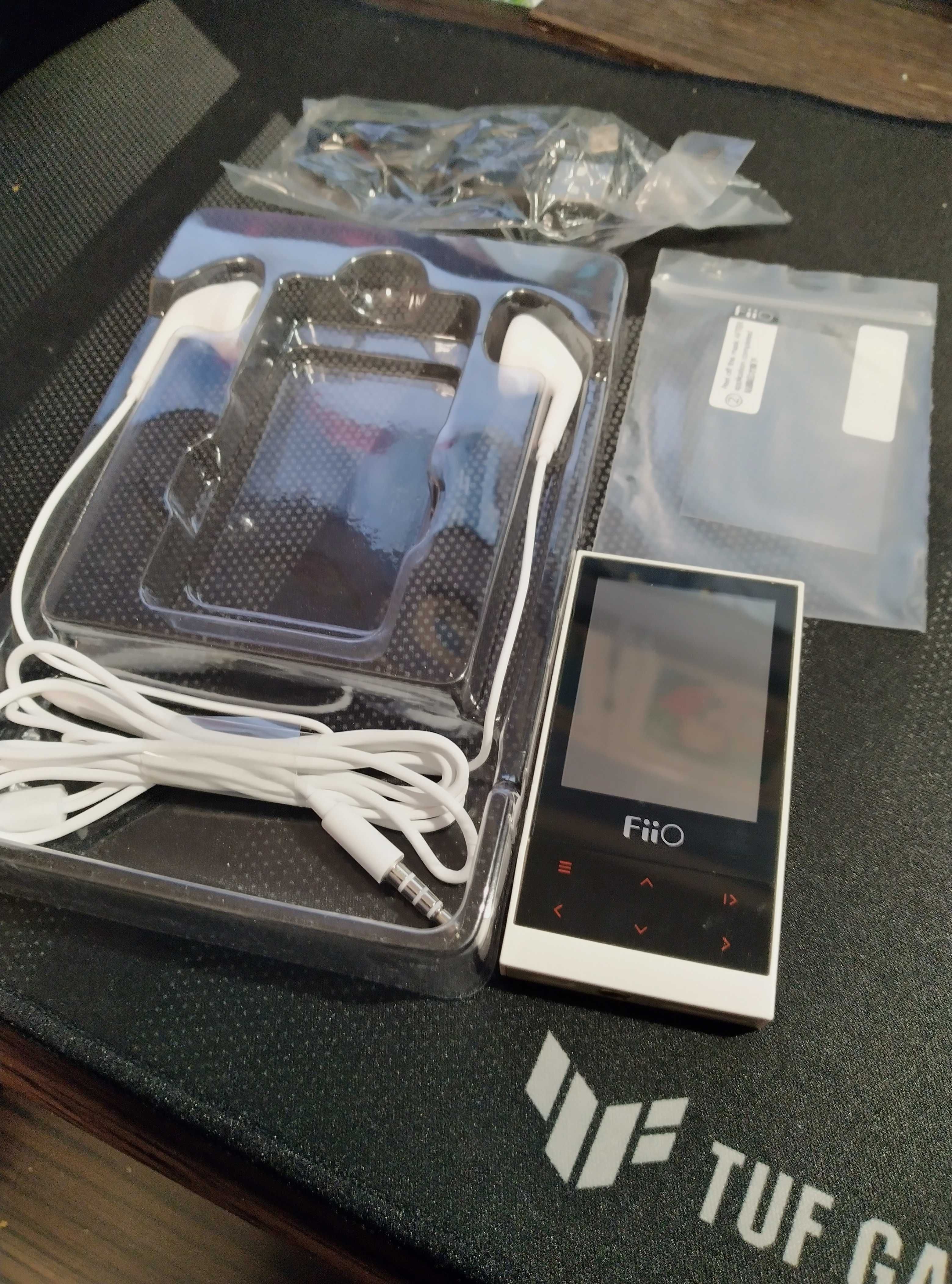 Продам MP3-плеєр FiiO M3 White