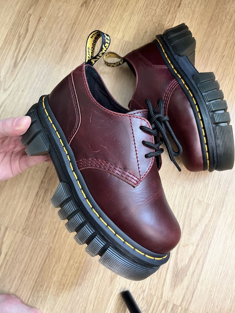 туфли лоферы полуботинки кожаные на платформе dr Martens оригинал 36