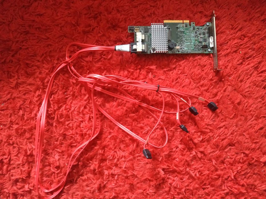 Kontroler RAID LSI MegaRAID 9266-8I 1GB