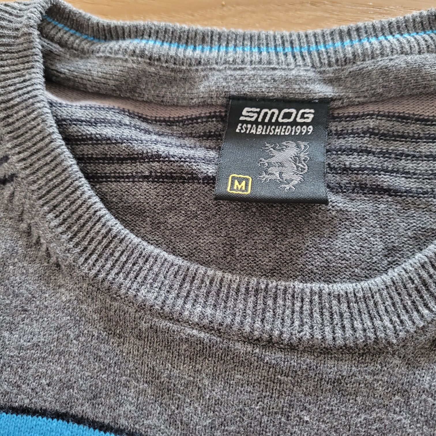 Sweterek męski rozmiar M/ SMOG