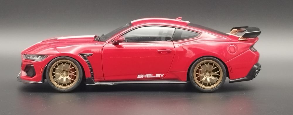 1:18 Solido Ford Mustang Shelby Super Snake Coupe 2025 Red White USA