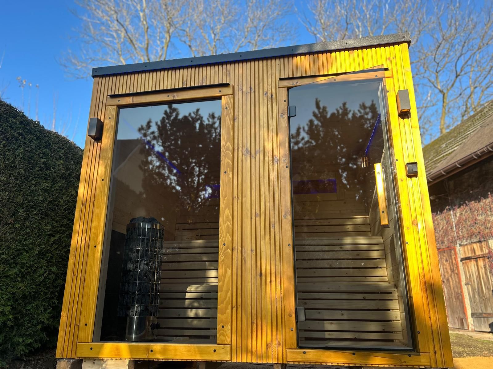 Nowoczesna sauna ogrodowa - wyposażenie premium