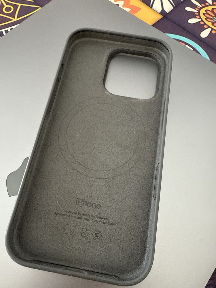 Capa iphone 16 pro
