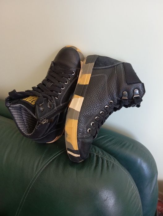 Шкіряні з утепленням термо,як нові,р.35