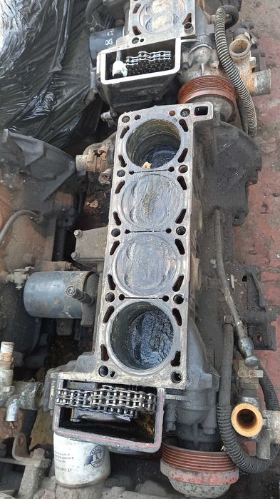 Блок циліндрів ,колінвал,шатун   ГАЗЕЛЬ ,ВАЛГА,ЗАЗ,ВАЗ