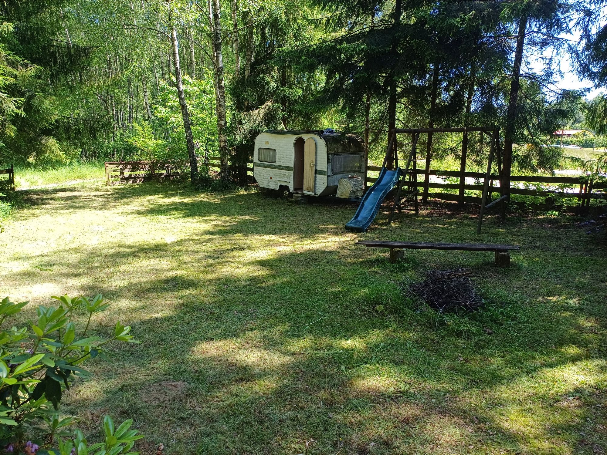 Domek letniskowy nad jeziorem