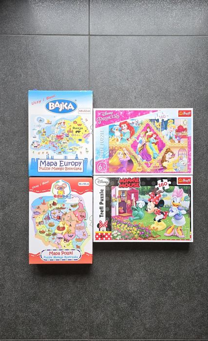 Cztery komplety puzzli od 5 lat