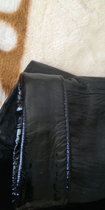 Кожаная демисезонная куртка с мехом, размер М
