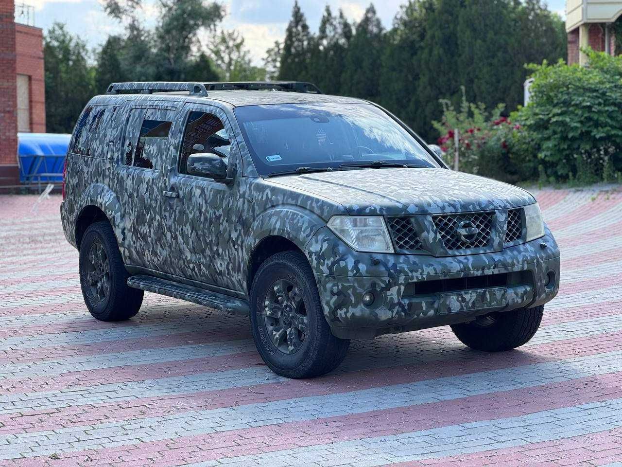 Nissan Pathfinder 2005 2.5dci 4x4 Мкпп-6 ! Бляха !
