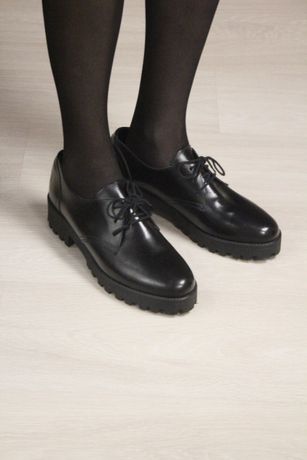 Новые лоферы на платформе 40 размер женские туфли на шнурках esprit