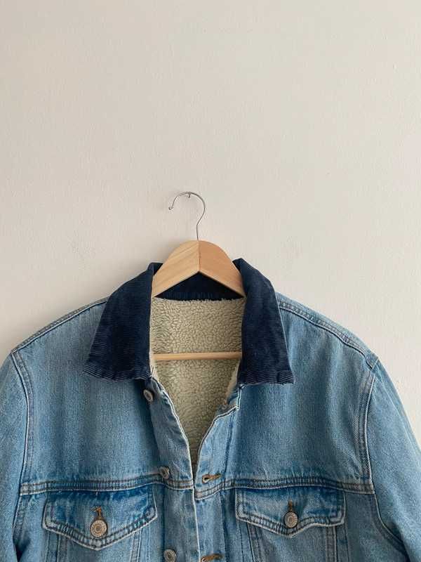 niebieska jeansowa kurtka z futerkiem z misiem M 38 Brandy Melville
