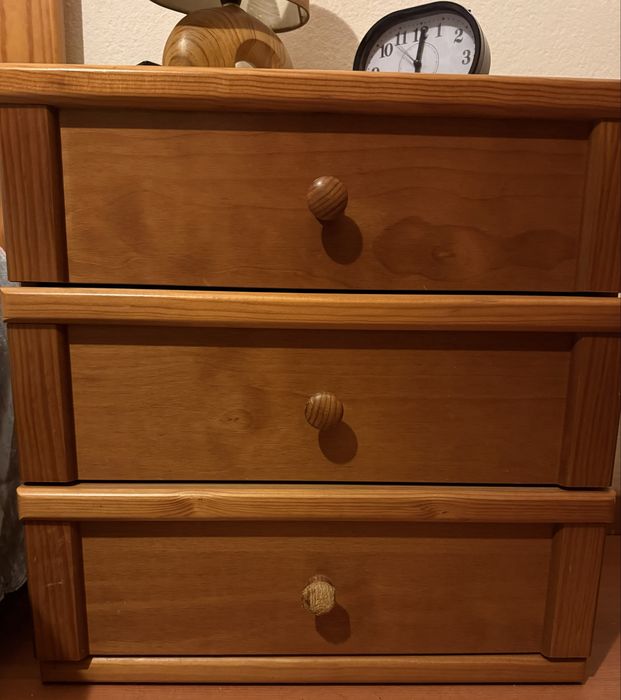 Mesa de Cabeceira Pinho Mel