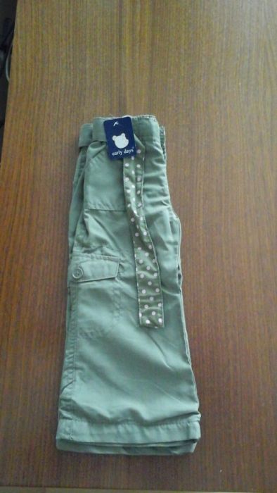 NOWE Spodnie dziewczęce EARLY DAYS kolor khaki rozmiar 12-18 miesięcy