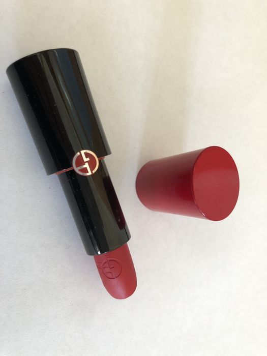 czerwona pomadka Rouge d’ Armani
