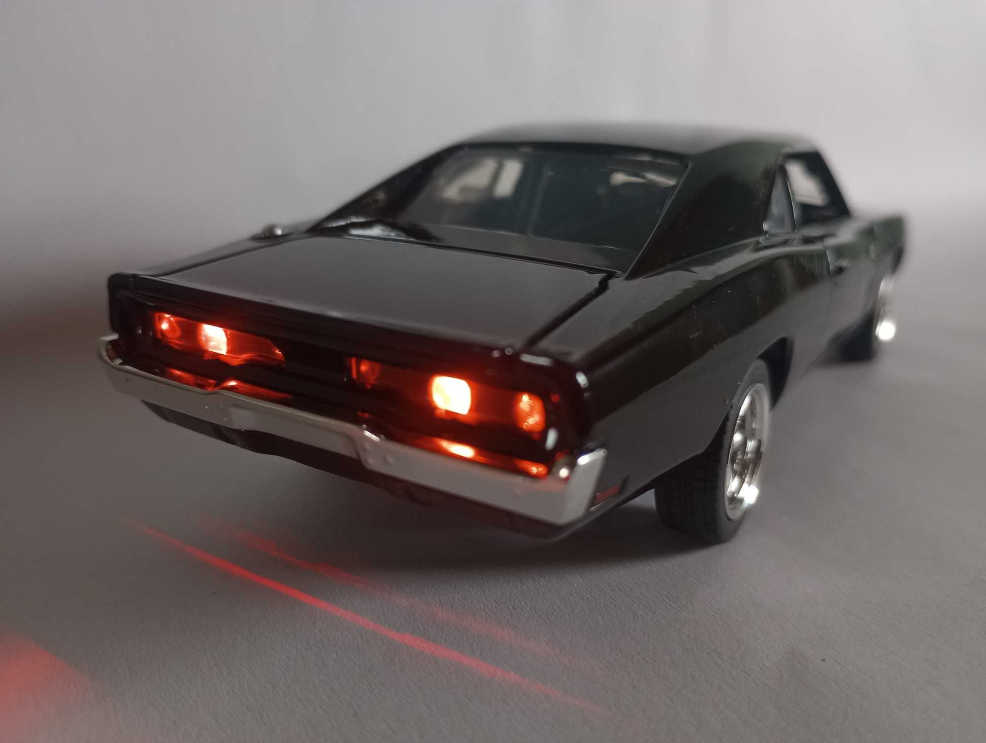 DODGE CHARGER 1970 skala 1/32