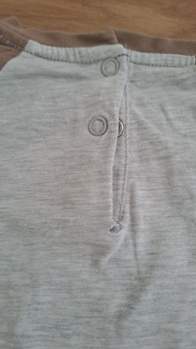 Lote t-shirts + Casaco 9-12 meses