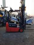 Empilhador elétrico Nichiyu 1,2