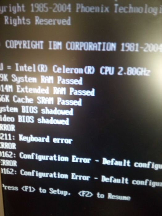 Komputer stacjonarny IBM stary bez dysku