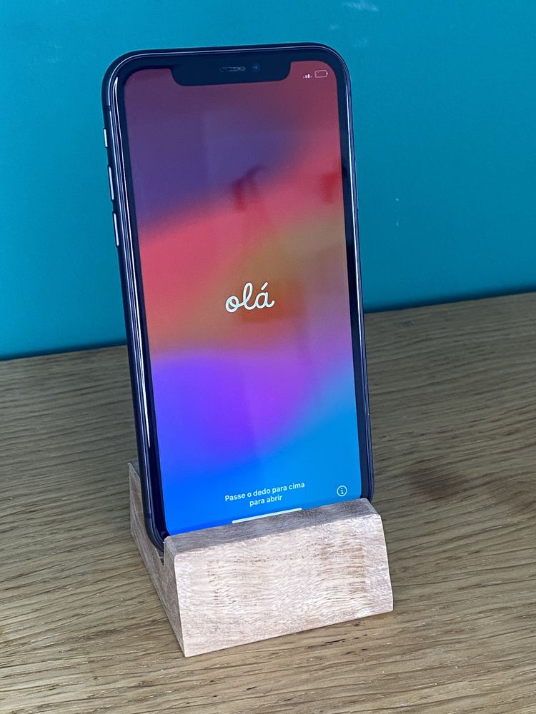 iPhone 11 64gb Preto