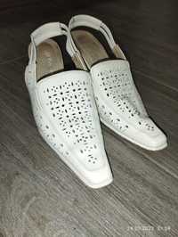 Весільні туфлі, весільні босоніжки, взуття для весілля, білі туфлі