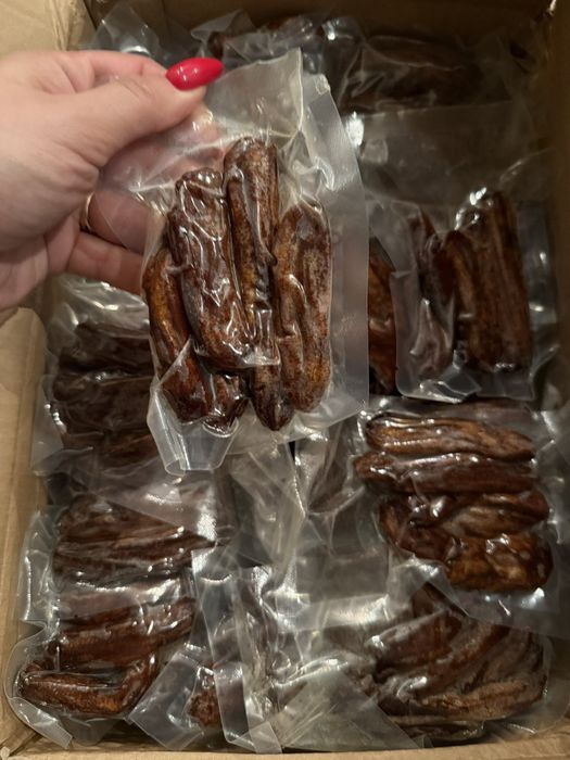 Інжир в'ялений,сушений.Диня косічкаПерсік.Банан.Диня сушена