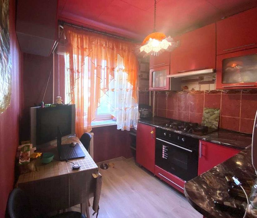 Продам 1-комн. квартиру, ул. Бызова (р-н Дзержинки)