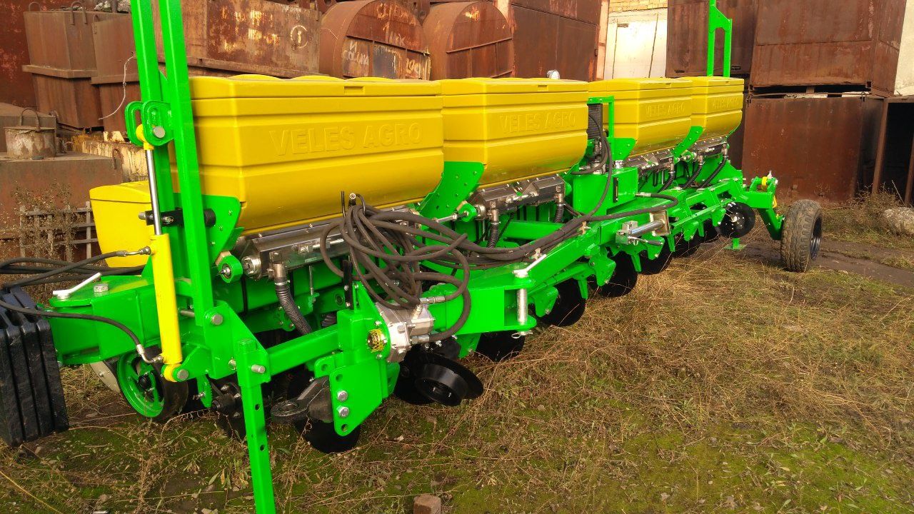 Просапна сівалка Велес Агро СПМ 8 (Джон дір 7200) (John deere 7200)