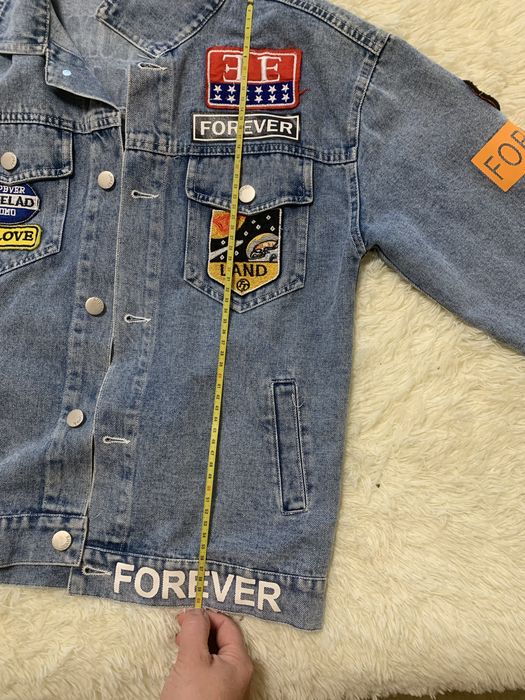 Продам джинсовую куртку