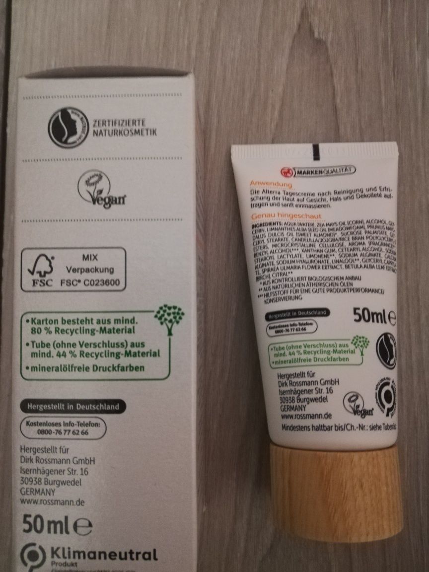 NATURALNE KOSMETYKI Alterra

Nordic 24-godzinny krem ​​na dzień

50ml