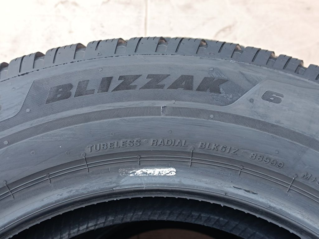215/65R17 103V Bridgestone Blizzak 6