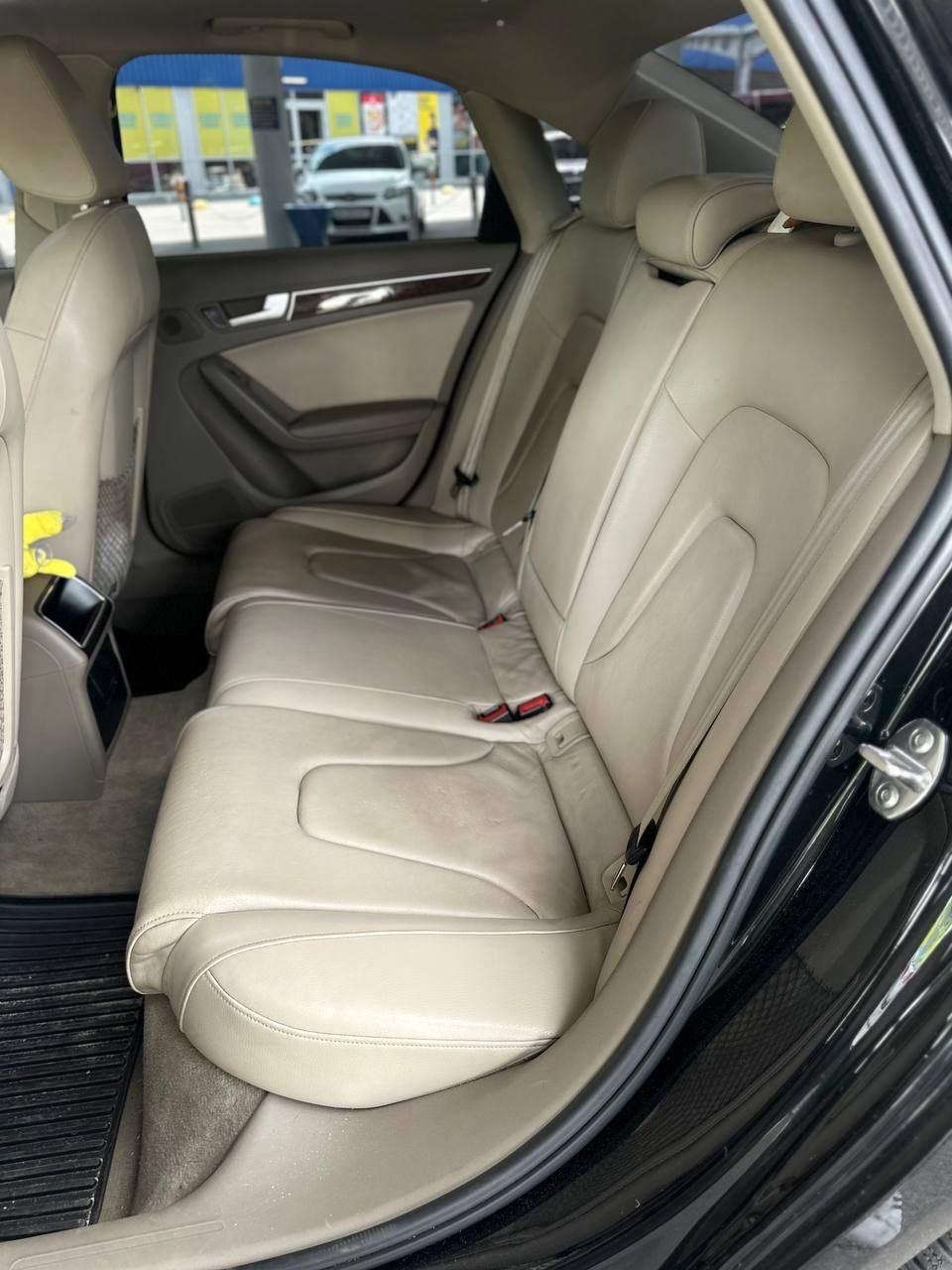 Audi A4 B8 quattro