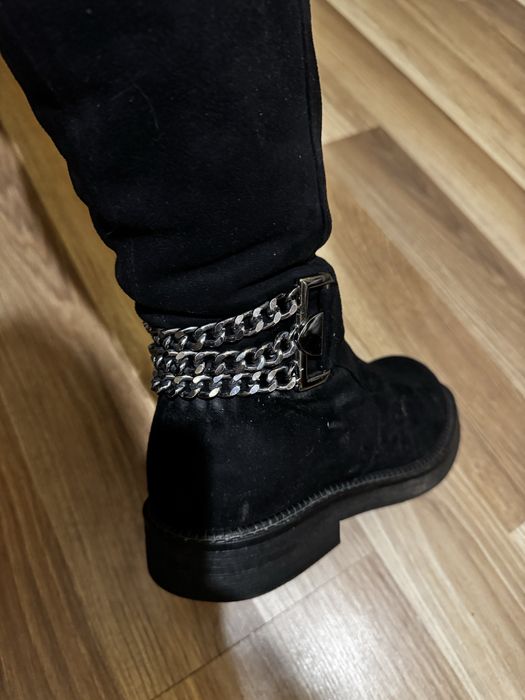 Зимові чоботи з екозамші