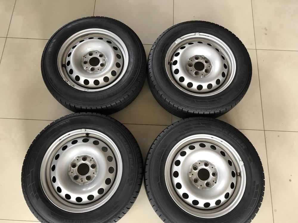 205/65/16 c Pirelli 16/5/112 Mercedes Vito шини диски резина оригінал