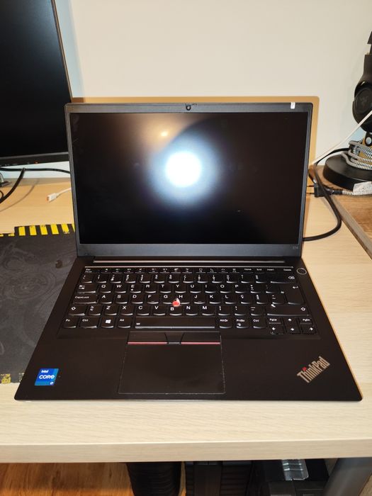 LENOVO ThinkPad E14 Gen 2 i7 11th Gen -1165G7
Procesor	11th Gen Intel(