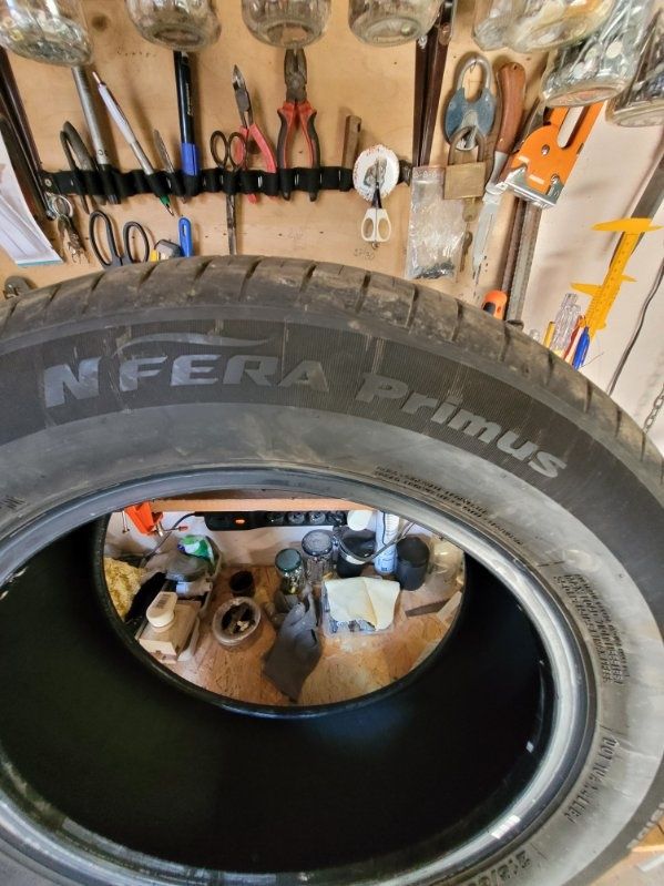 Nexen Nfera Primus 215/60/17