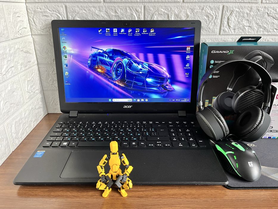 Ноутбук Acer Core i3 + SSD + игры + комплект