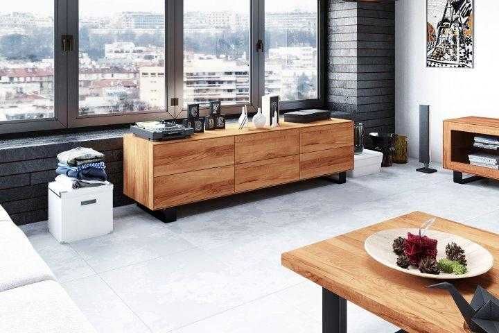 Komoda z drewna litego marki TheBEDS.