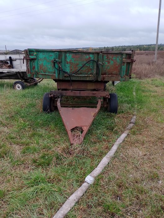 Тракторний прицеп 2ПТС-4