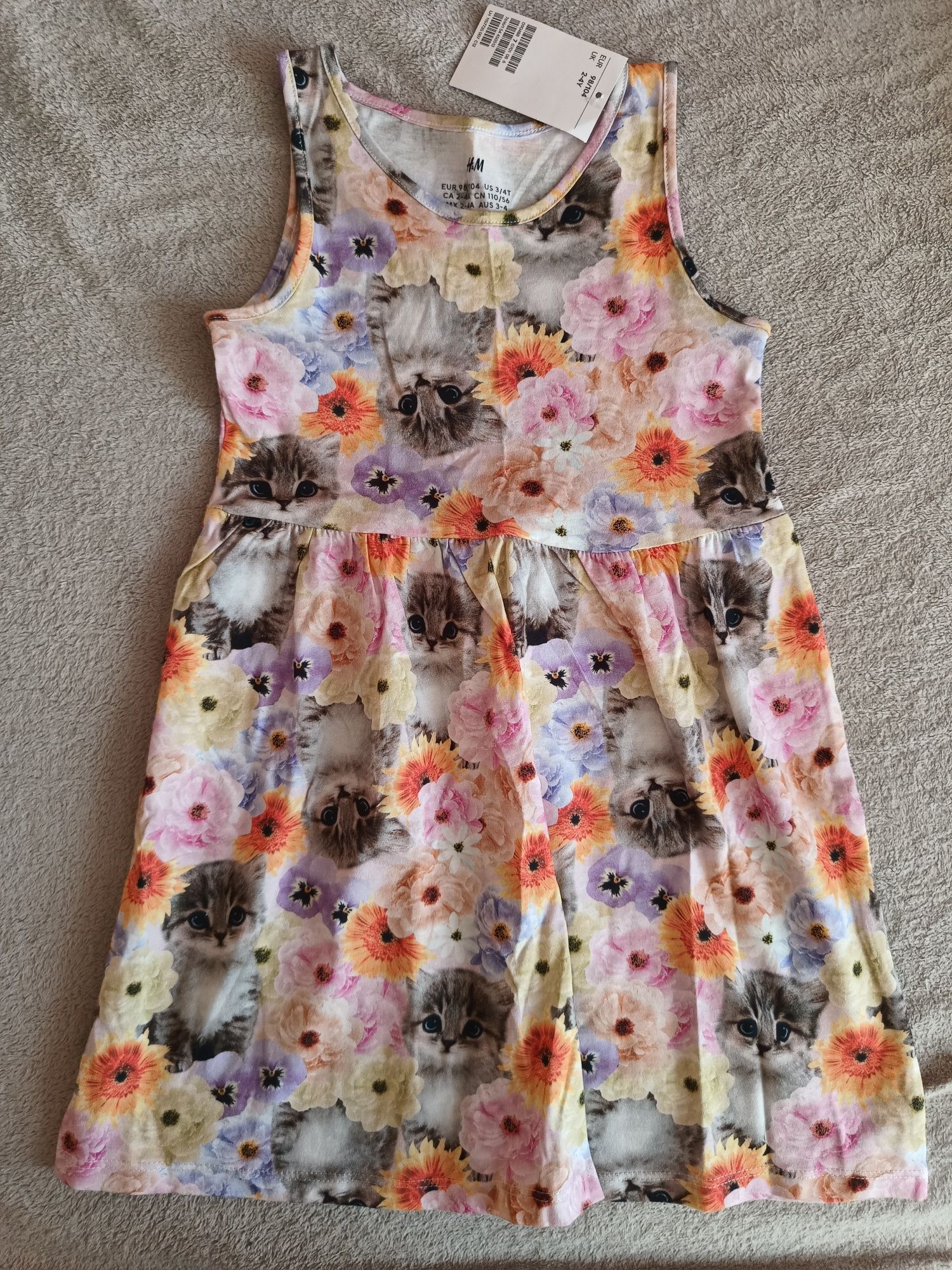 Sukienka na szerszych ramiączkach, w kwiaty i kotki, H&M, r. 98/104