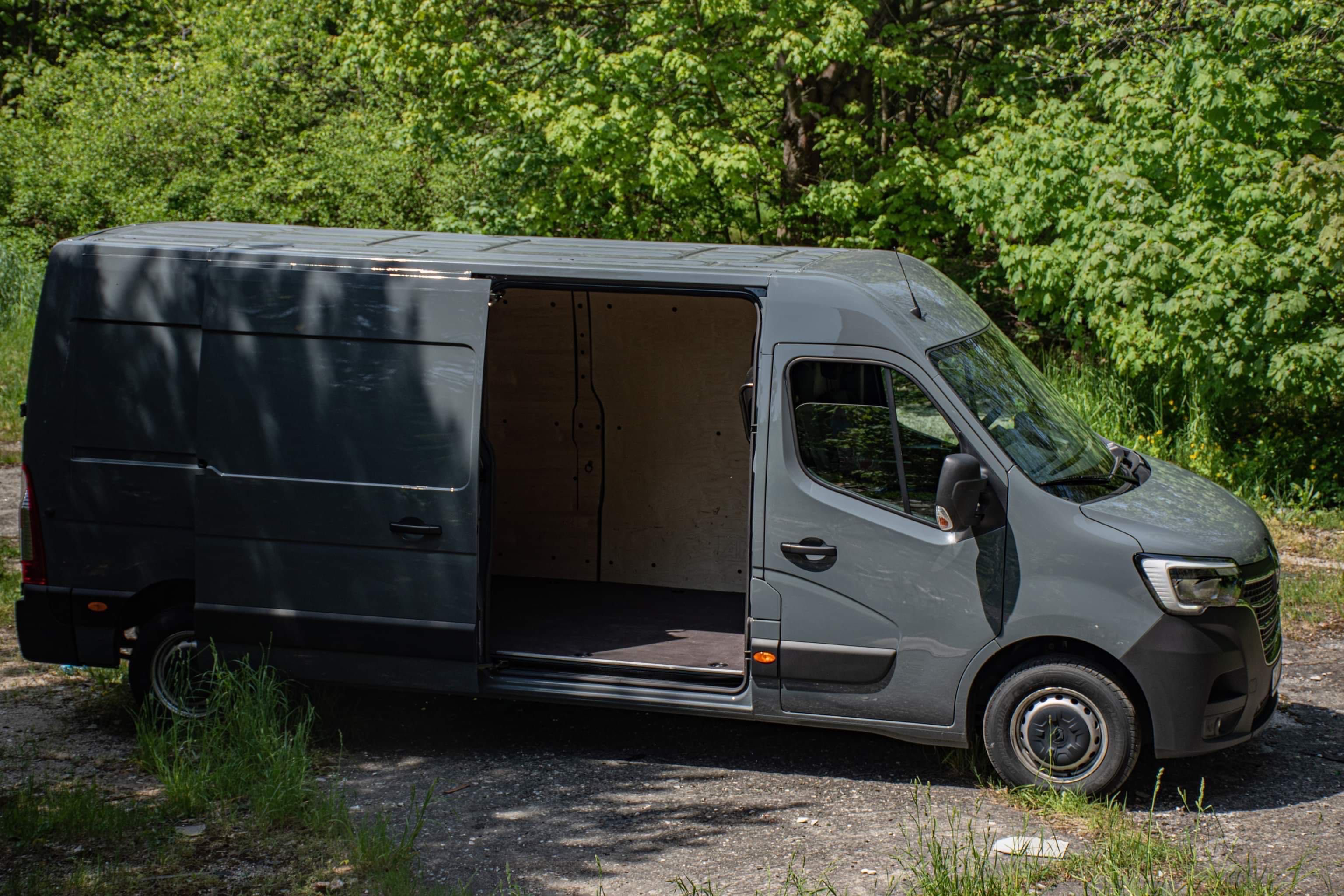 Wypożyczalnia, Wynajem samochód dostawczy, MASTER L3H2 Kraków