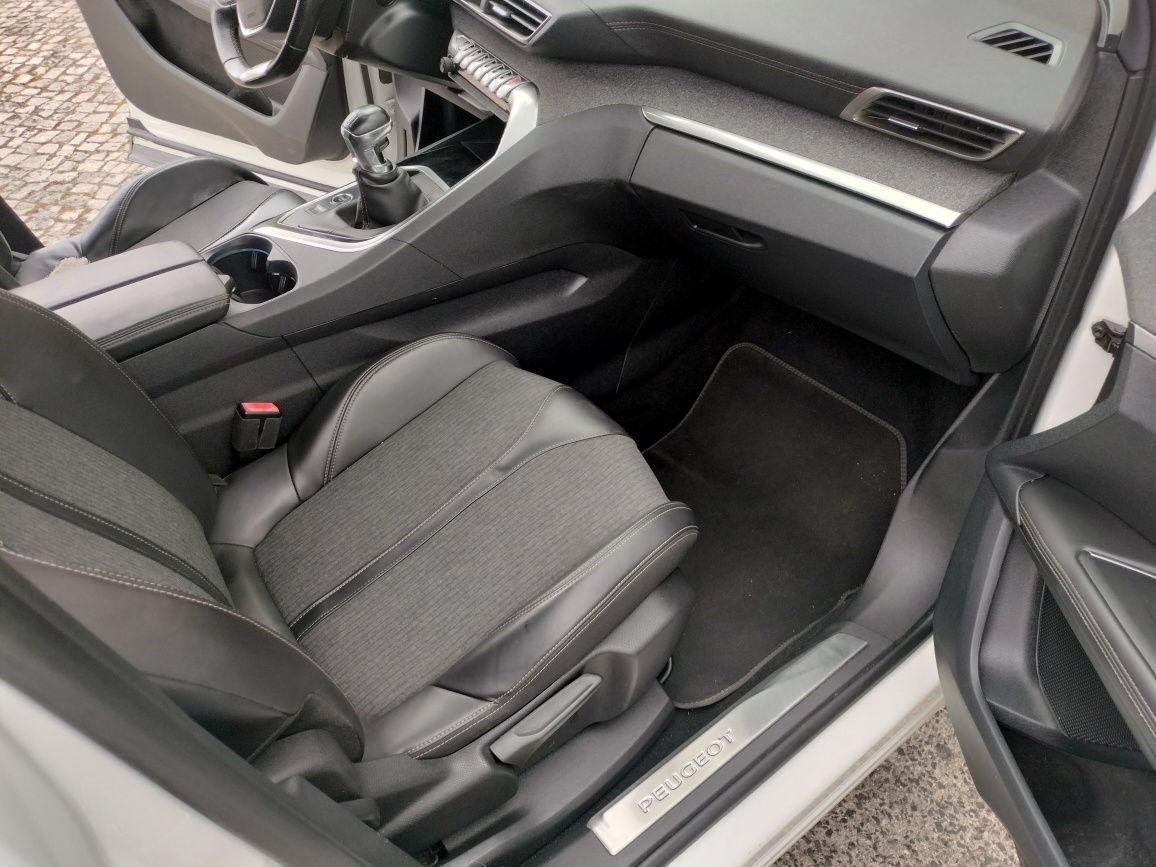 Peugeot 3008 1.5 HDI GT- LINE