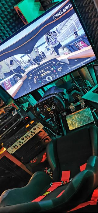 Cockpit completo com volante e pedais ThrustmasterT500RS (GT + Mod F1)