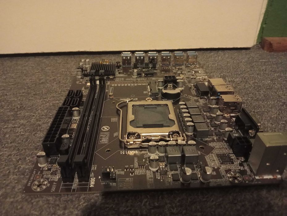 Karta graficzna do Koparki BTC  B250C BTC