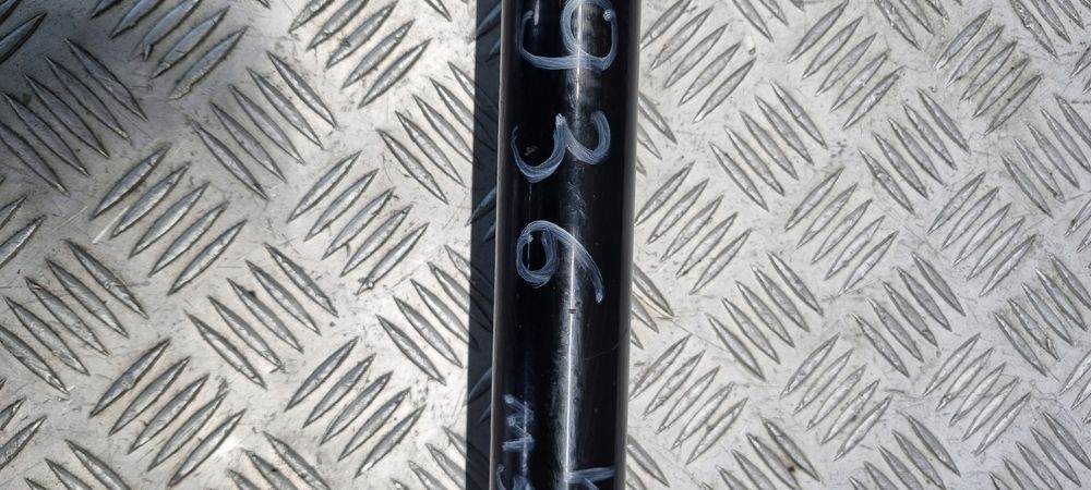 BMW M5 F90 PÓŁOŚ Prawa Prawy TYŁ Tylna